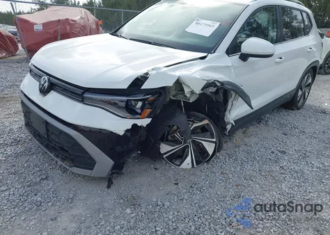 2025 Volkswagen Taos 1.5T Se z USA, uszkodzony, nr VIN 3VVUC7B23SM027811